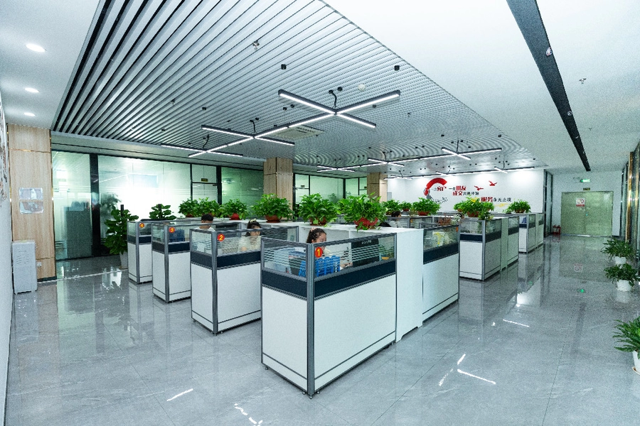 Derniers blogs de l'entreprise sur Idées de contenu créatif pour les sols LED dans les lieux de divertissement